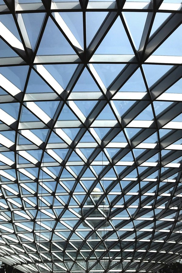 Comment structurer une formation en gestion des risques pour les entreprises de services financiers?